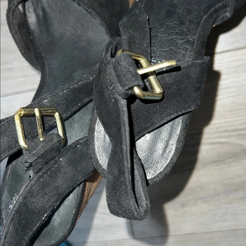 Black Platform Sandals